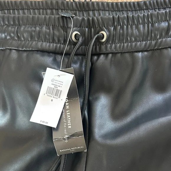 Banana Republic Sleek Black Faux Leather Joggers - Picture 3 of 5